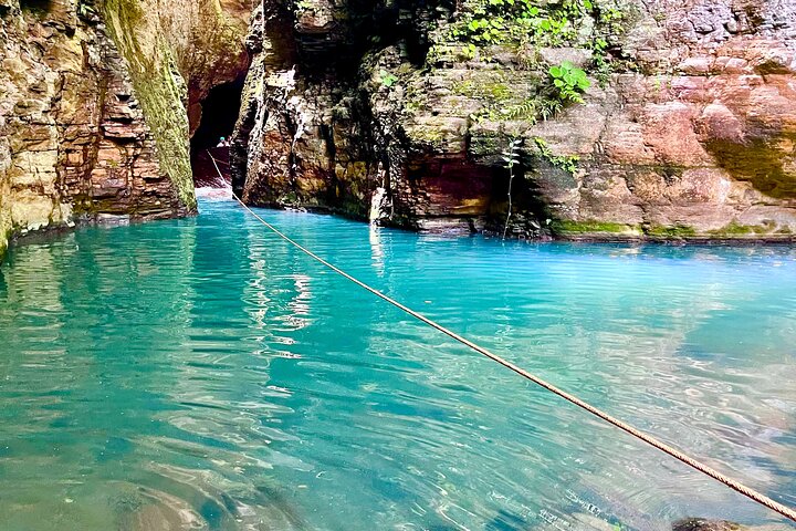 Private Tour: Crystal Waterfall (La Leona), All-Inclusive